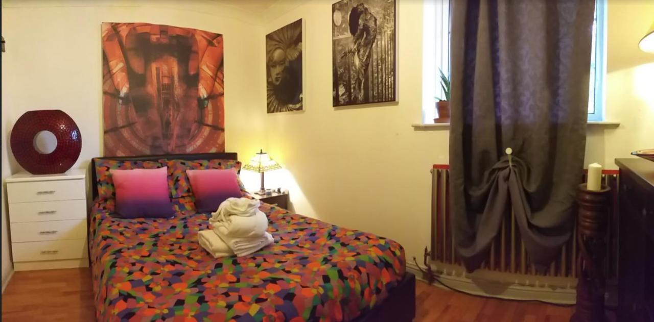 Lovely Double Bedroom In Rotherhithe London Exterior photo